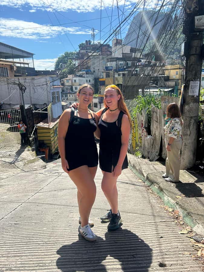 A Walk in the Rocinha Favela: Women Leading the Way - Street art, views, and everyday Rocinha