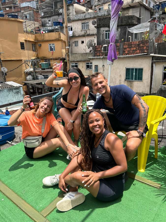 A Walk in the Rocinha Favela: Women Leading the Way - Meeting young people through football and dance