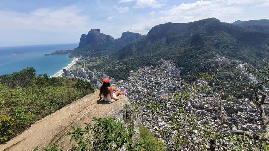AVenturismo 2 Irmãos hill + Vidigal Favela - Key points before you book