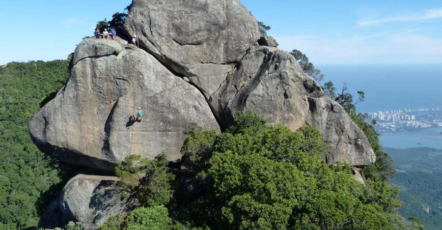 Bico do Papagaio Guided Hiking Tour in the Tijuca Forest - The climb to the 989-meter Tooth Stone