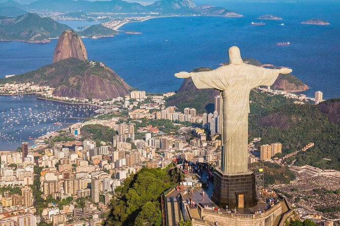 City Tour Full VIP - Corcovado Train + Churrascaria Rodízio - A full day built around Rio’s two icons