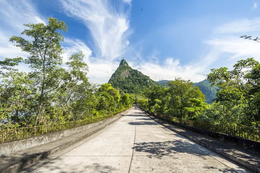 Corcovado, Sugarloaf Mountain, and Selarón Steps 6-Hour Tour - Urca Hill and the two-stage Sugarloaf cable car
