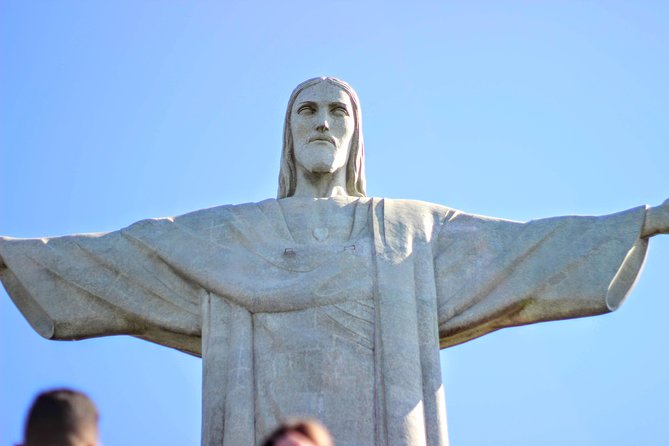 Excursion: Cristo Redentor, Tijuca National Forest and City Tour in 7 hours - Santa Teresa and the Feel of Old Rio