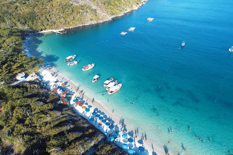 From Rio: Arraial do Cabo Day Trip with Boat Tour - Gruta Azul, Fenda de Nossa Senhora, and Pedra do Gorila