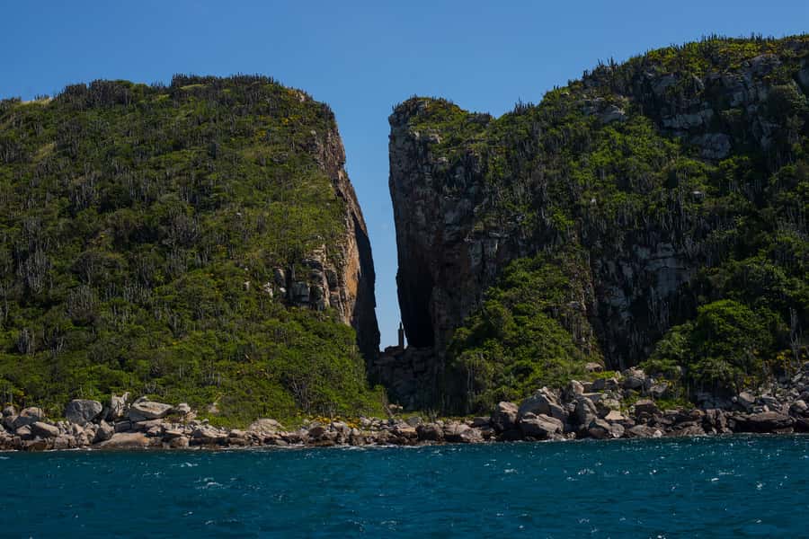 From Rio: Arraial do Cabo Day Trip with Boat Tour - Praia do Forno and the final swim