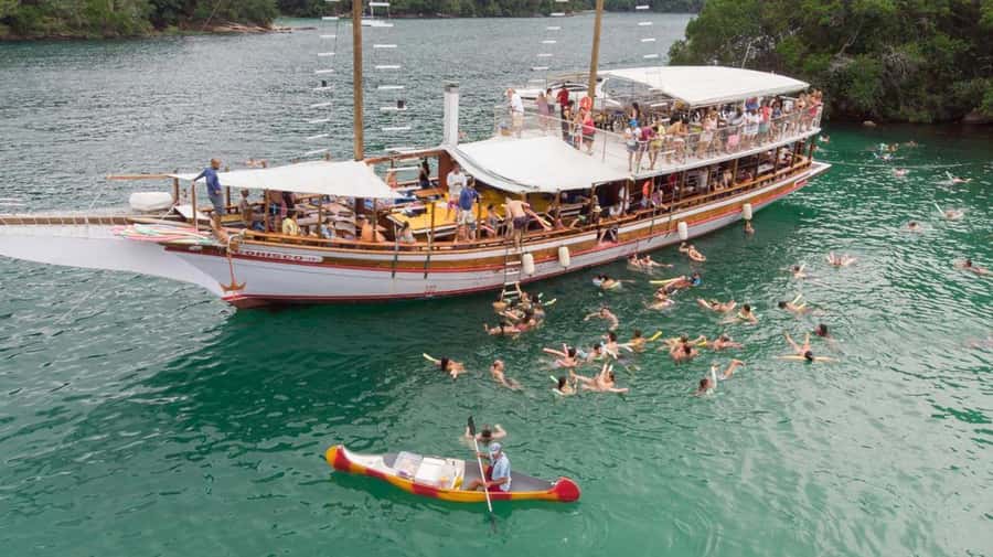 From Rio de Janeiro: Angra dos Reis & Ilha Grande Day Tour - Lagoa Verde and the island beaches