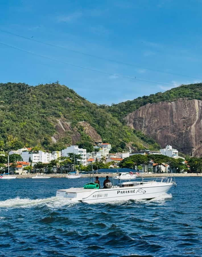 From Rio de Janeiro: Private Speedboat Tour - Rio’s skyline looks better with room around it