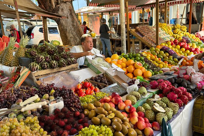 Guided Market Fruit Tasting in Rio with 15+ Exotic Flavors - A Brazilian food tour that starts with fruit