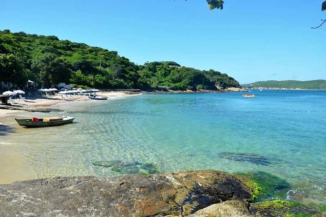 Guided Tour to Búzios with Boat Tour and Lunch - Praia da Tartaruga, calm water and family appeal