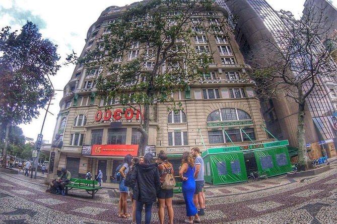 Historical Downtown and Lapa - Walking Tour - Museu Nacional de Belas Artes and the wartime memorial