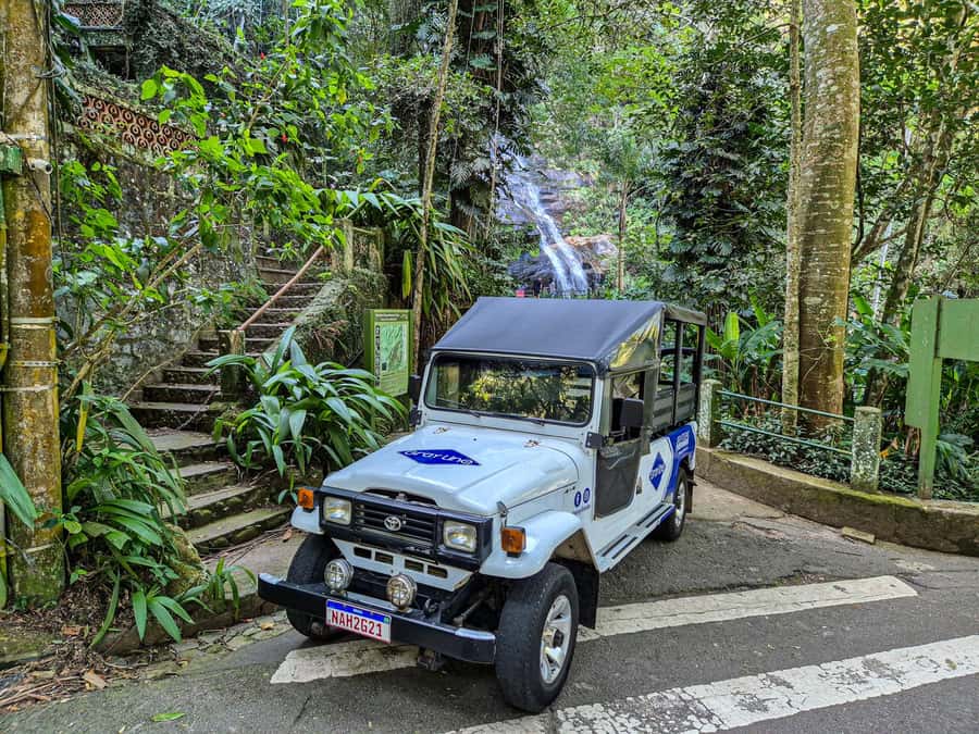 Jeep'n'Culture: Rocinha Favela and Tijuca Rainforest Tour - Key points at a glance