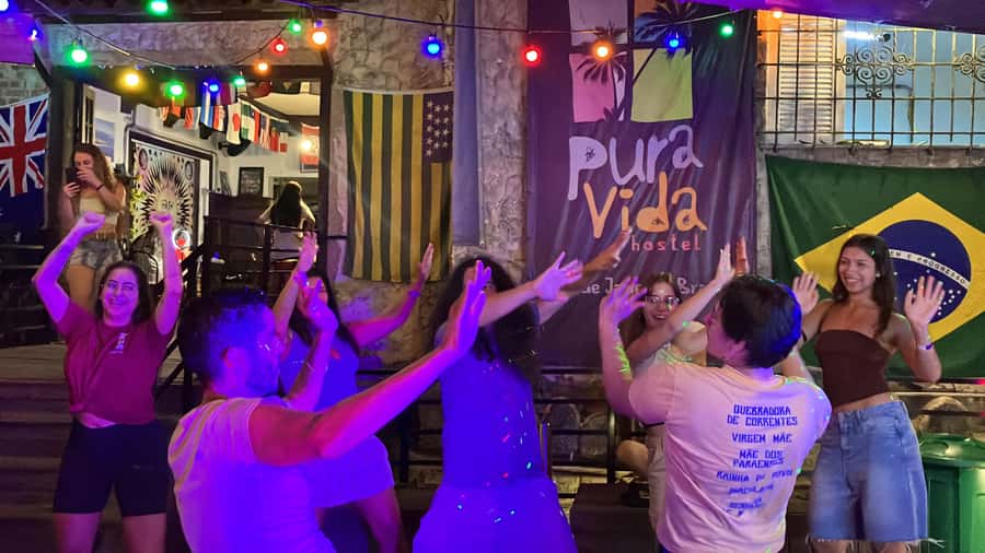 Latin Music Dance Class + DJs + 2 Free Drinks - Key points to know