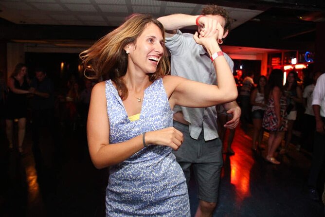 More than a Pub Crawl: An Authentic Night Experience in Rio - La Esquina: ending with reggaeton and Brazilian funk
