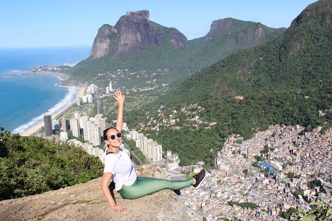 Morro Dois Irmãos Hikking + Vidigal Favela Tour - What the morning feels like from start to finish