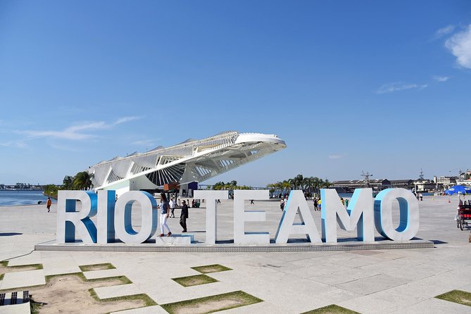 Olympic Boulevard, Museum of Tomorrow & Historical Rio - The Olympic cauldron and colonial streets