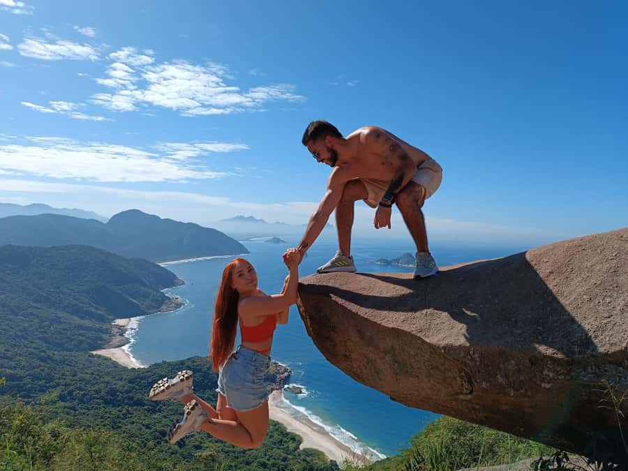 PEDRA DO TELÉGRAFO - The most incredible view of Rio de Jane - Reaching the rock and setting up the photo