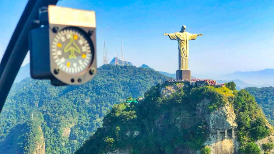 Private Helicopter tour - Rio de janeiro in 30min - Choosing the right time and transfer