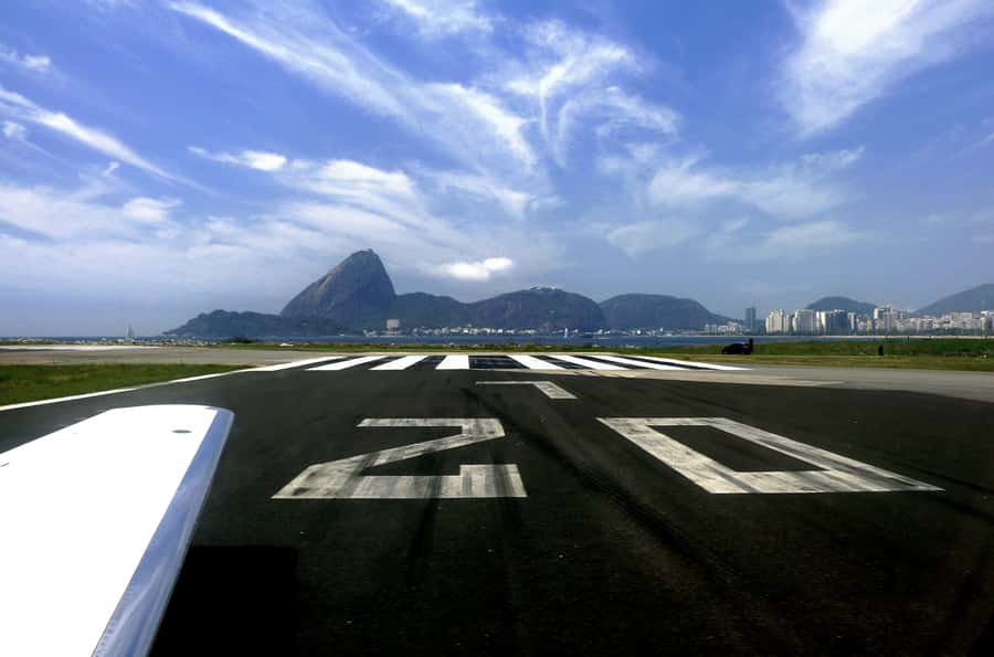 Rio Airport Layover: Christ the Redeemer & Sugarloaf Tour - Sugarloaf’s cable cars and the 220-meter view