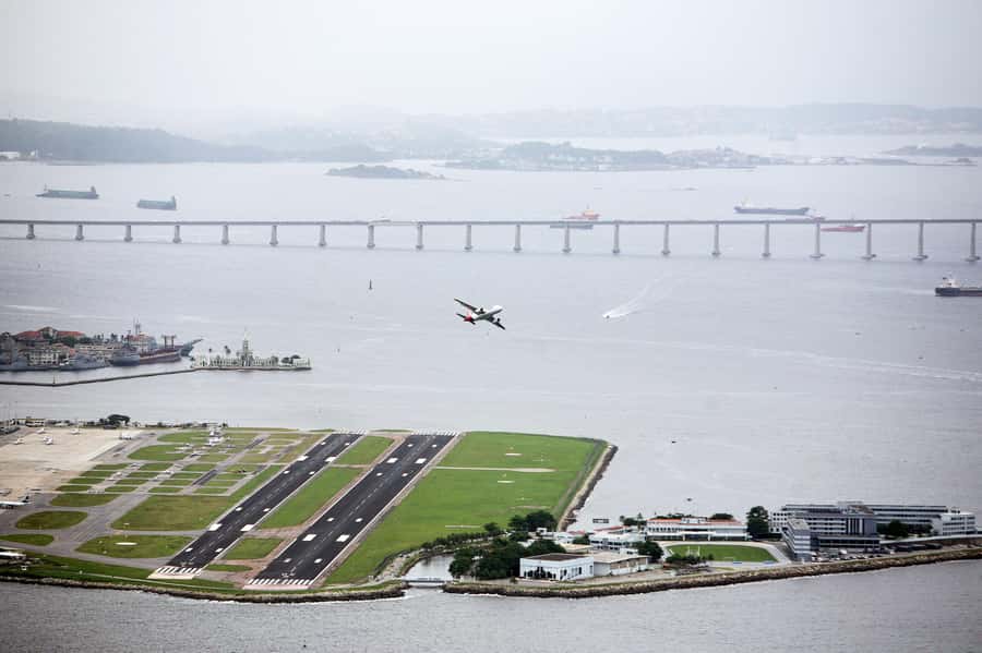 Rio Airport Layover: Christ the Redeemer & Sugarloaf Tour - Why a private vehicle helps on a layover