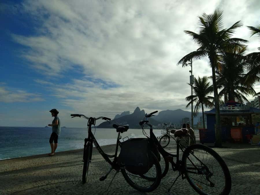Rio Bike Tour – Discover the Beaches and Lagoon - Leblon and the coconut-water stop