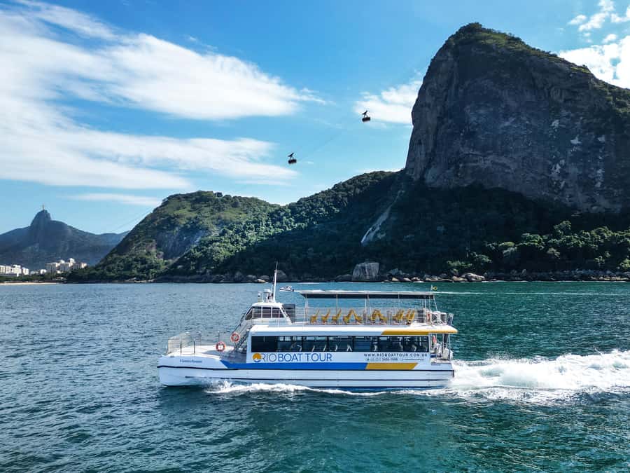 Rio: Boat Tour of Guanabara Bay - From Porto Maravilha to the historic waterfront