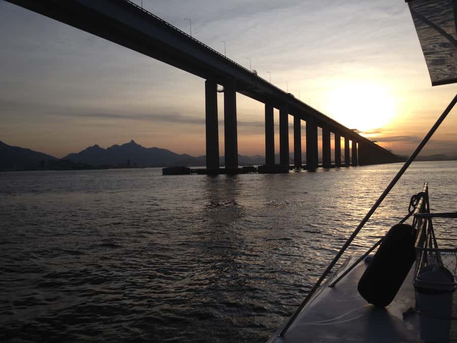 Rio: Boat Tour of Guanabara Bay - Urca Casino and Flamengo on the return