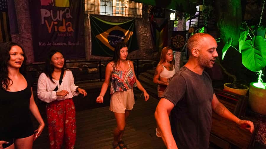 Rio: Caipirinha Workshop and Samba Class - Who will enjoy this most