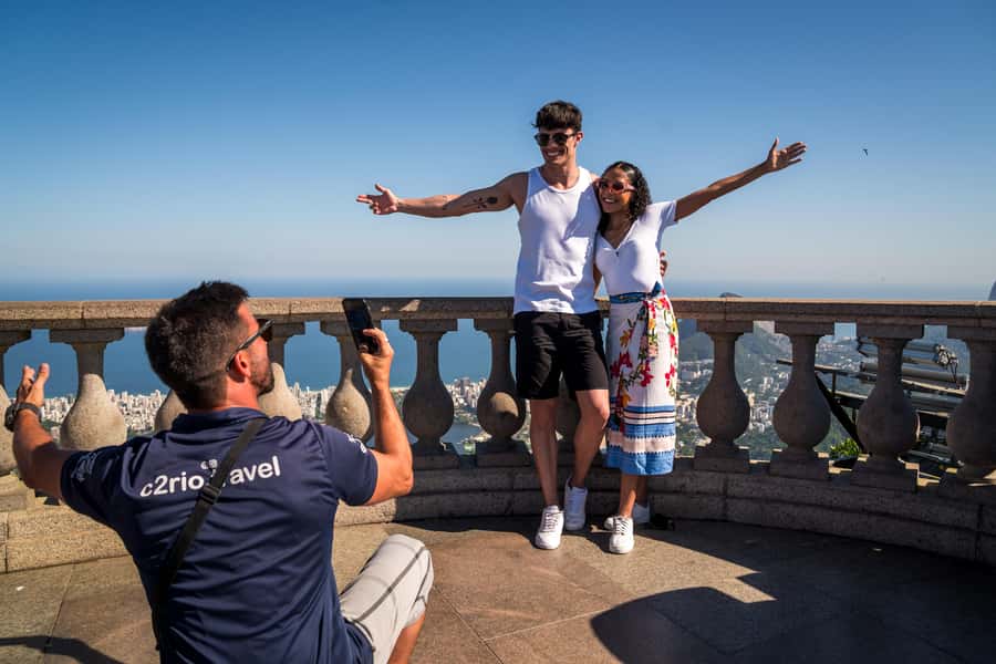 Rio: Christ the Redeemer & Selarón Steps Half-Day Tour - Timing, group travel, and the half-day trade-off