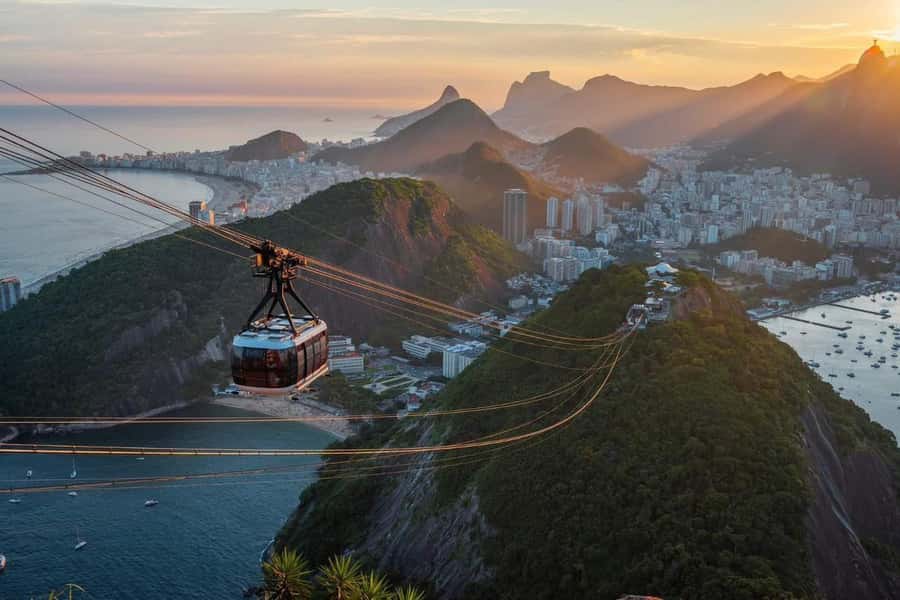 Rio: Cristo Redentor, Pão de Açúcar , almoço em churrascaria - Finishing at the Selarón Steps