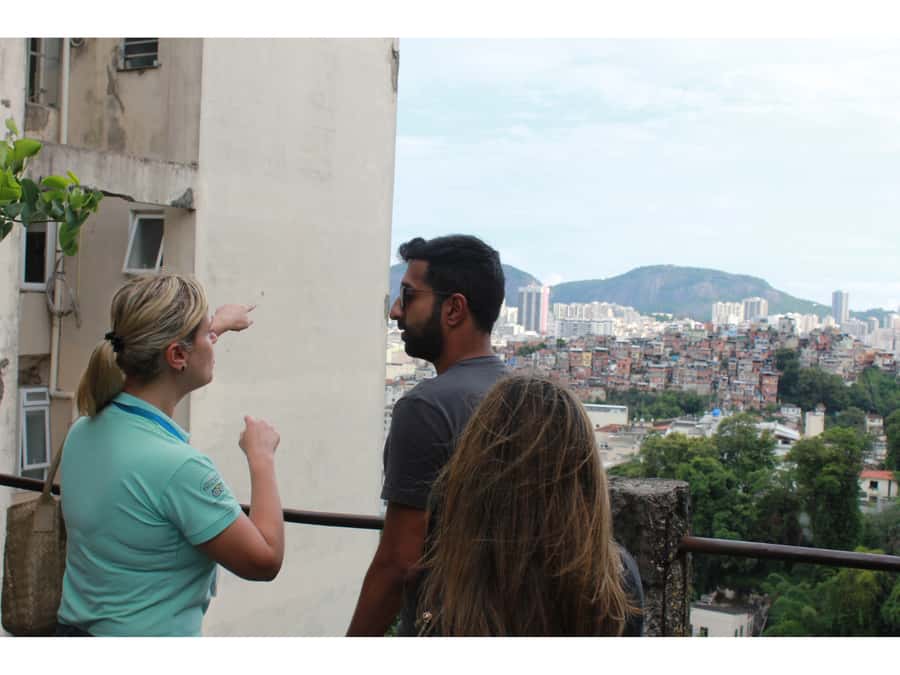 Rio Culture and History through the Art of Traditional Foods - Riding the tram over the Lapa Arches