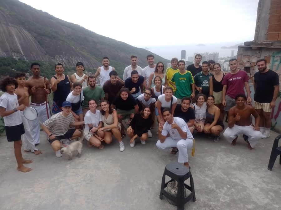 Rio de Janeiro: 4-Hour Guided Tour of Rocinha Favela - Walking Rocinha’s alleys and painted walls