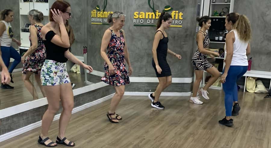 Rio de Janeiro: Beginner Samba Lesson in Ipanema - Practical tips for getting the most from the hour