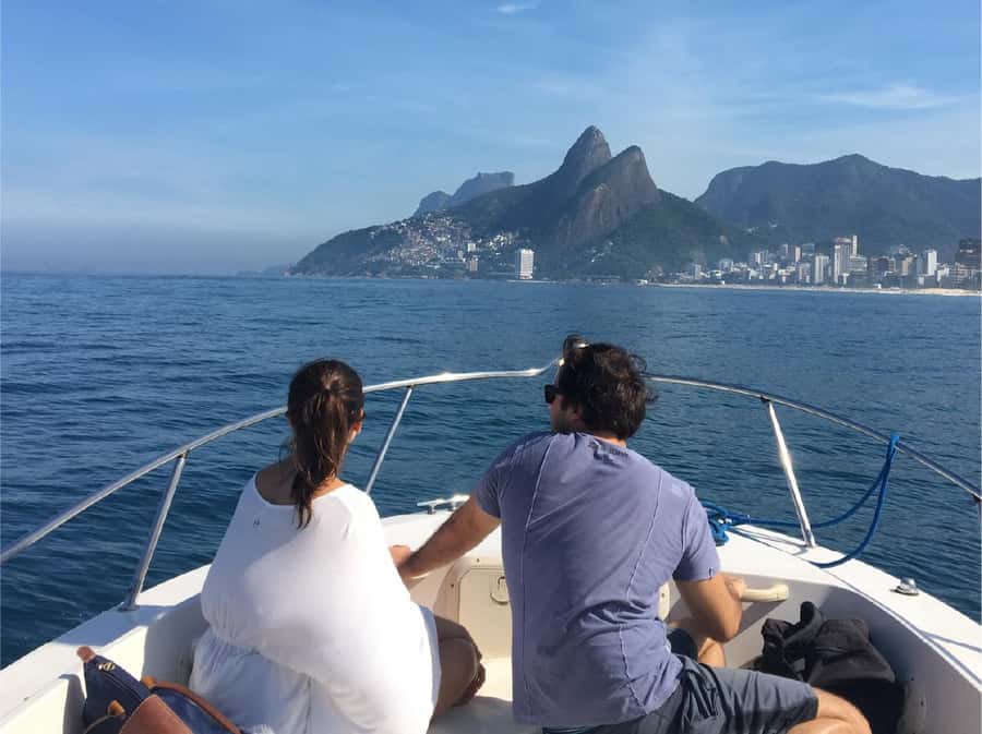 Rio de Janeiro: Boat Tour - Sunset with Beer - Who should book this speedboat ride