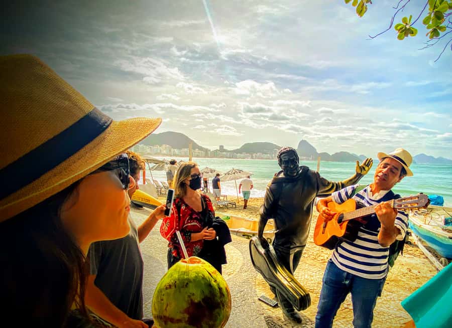 Rio de Janeiro: Bossa Nova Walking Tour with Guide - Ipanema streets and the places behind the music