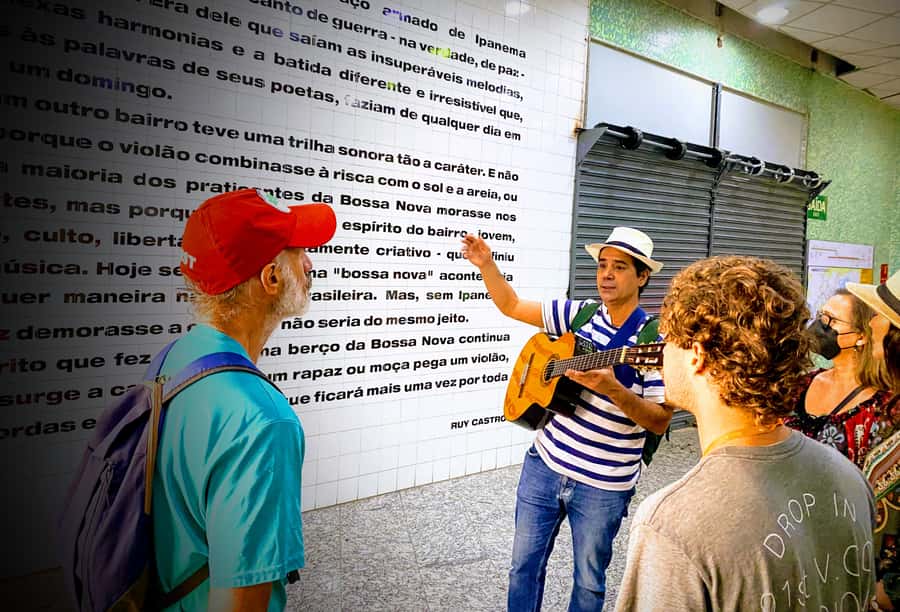 Rio de Janeiro: Bossa Nova Walking Tour with Guide - Laura Alvim and the final bar stop