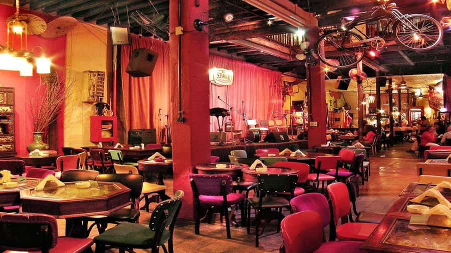 Rio de Janeiro: Brazilian Music at Rio Scenarium with Dinner - Why Rio Scenarium makes this more than a dinner outing