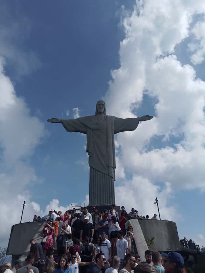 Rio de Janeiro: Christ Redeemer + Sugar Loaf & more + Lunch - Why this route works for a first day in Rio