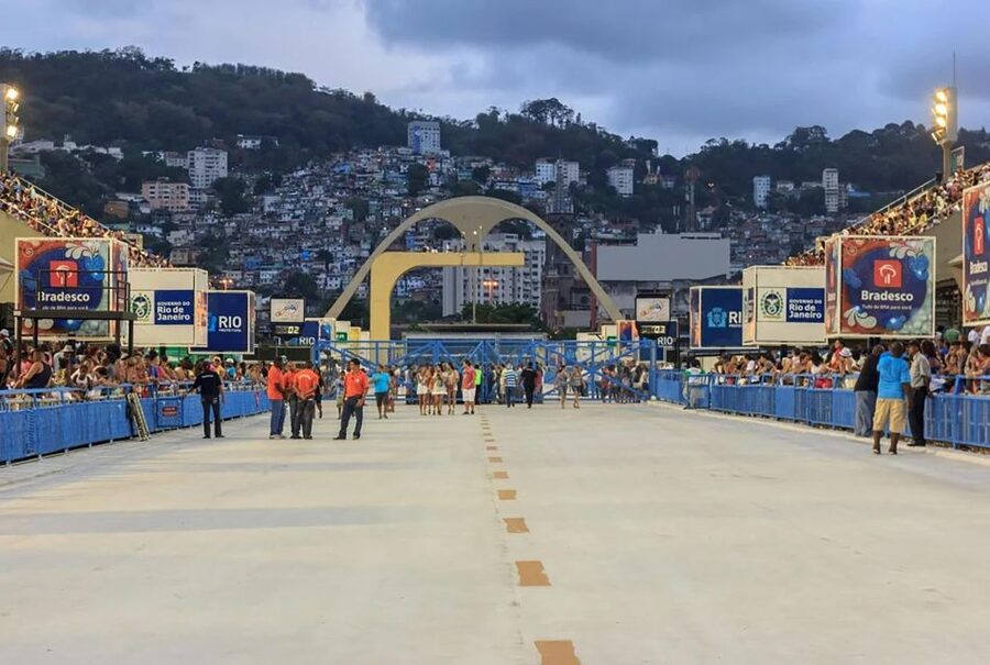 Rio de Janeiro: City Sightseeing Full Day Tour - Maracanã, where soccer becomes part of the city