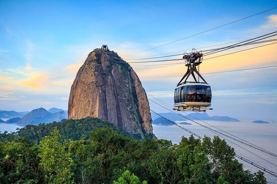 Rio de Janeiro: City Sightseeing Full Day Tour - Rio’s Cathedral and its striking interior