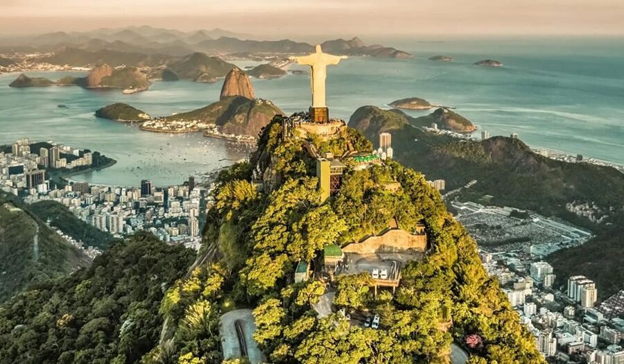 Rio de Janeiro: City Sightseeing Full Day Tour - Sambadrome and the scale of Carnival
