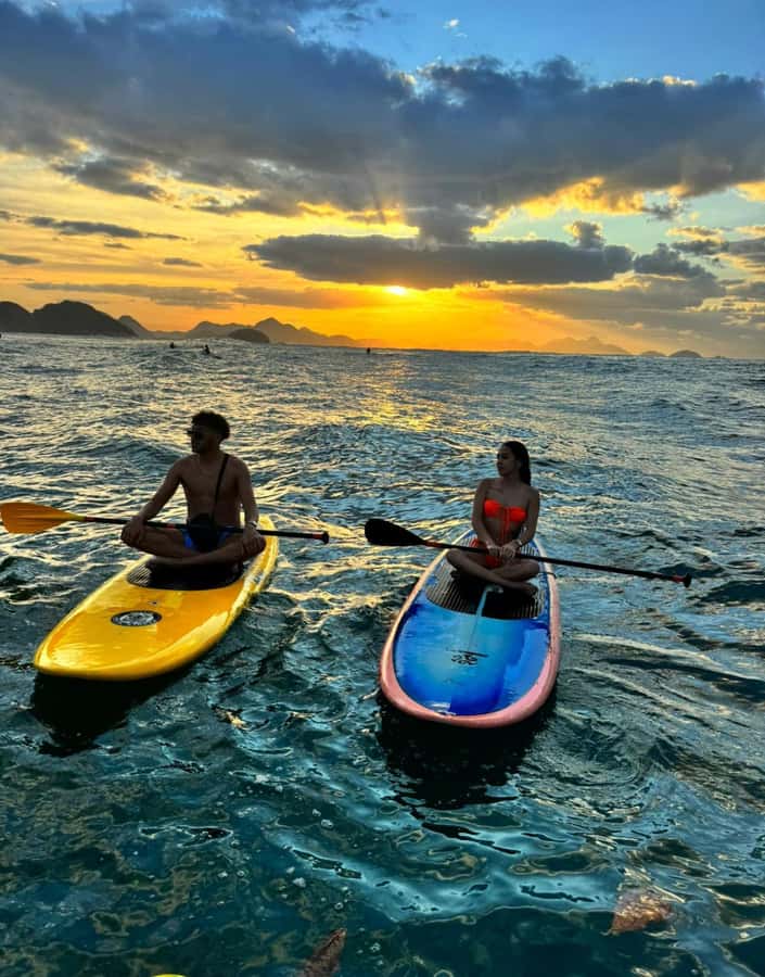 Rio de Janeiro: Copacabana Sunrise Stand Up Paddleboard Tour - Starting at the red turtle tent on Av. Atlântica