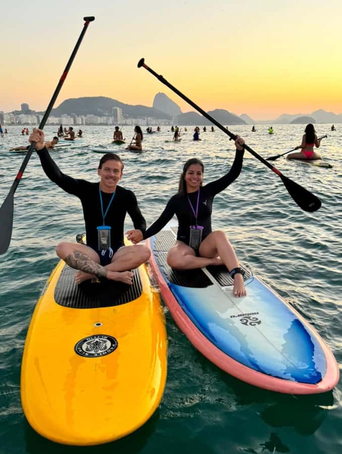 Rio de Janeiro: Copacabana Sunrise Stand Up Paddleboard Tour - What the first hour on the beach looks like