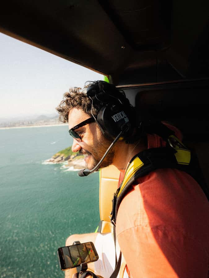 Rio de Janeiro: Doors-off 30-min helicopter tour - Christ the Redeemer from the air