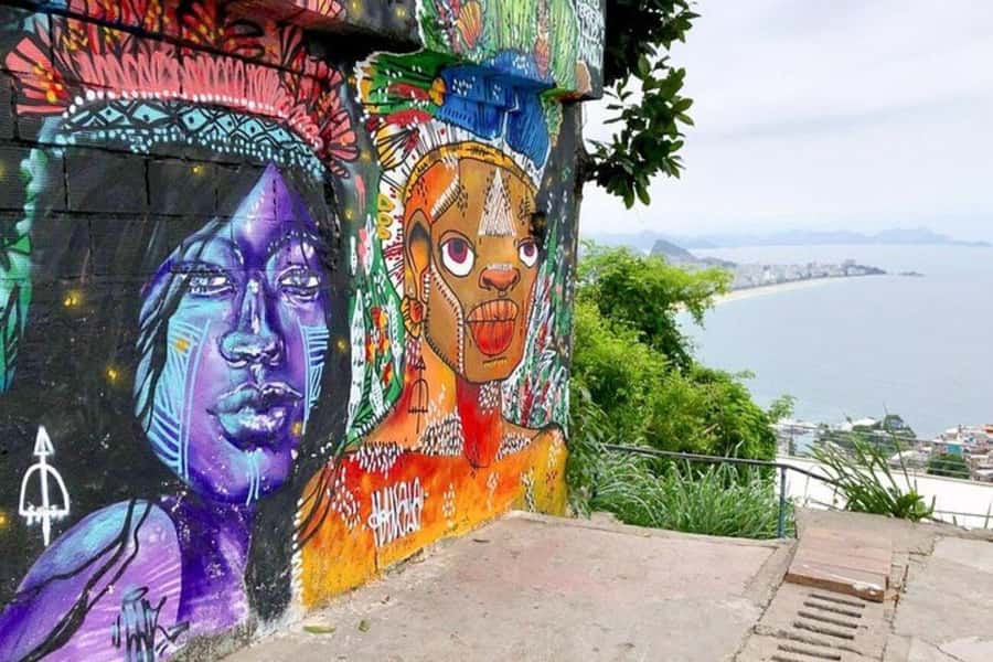 Rio de Janeiro: Favela Jeep Tour to Rocinha and Capoeira - What the Rocinha visit can show you