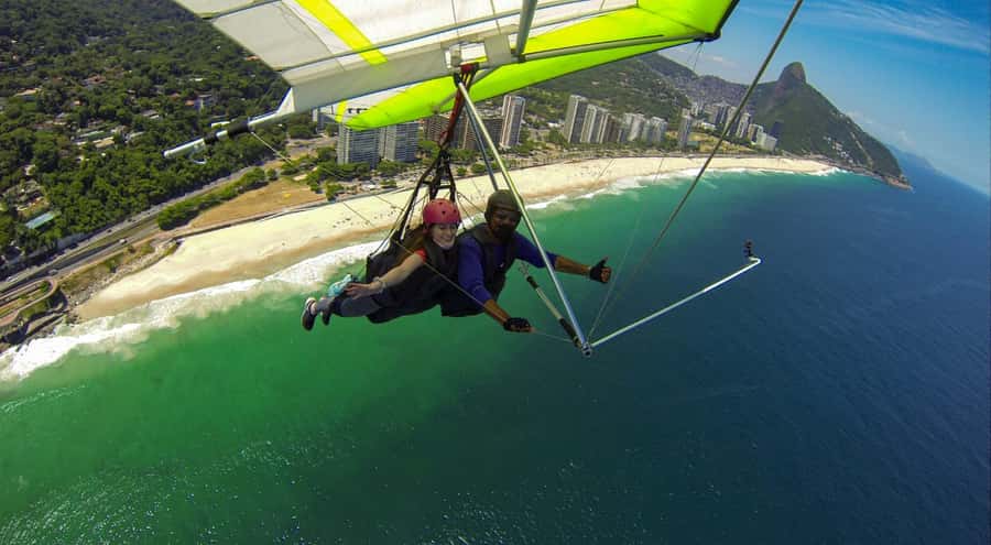 Rio de Janeiro: Hang Gliding or Paragliding Flight - What to pack and what to leave behind