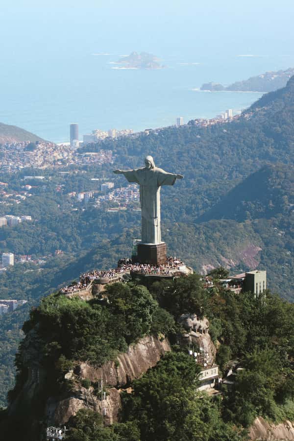 Rio de Janeiro: Helicopter Tour with an unforgettable view - Leblon and Ipanema from above