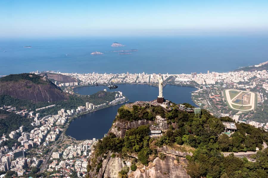 Rio de Janeiro: Helicopter Tour with an unforgettable view - Copacabana and the approach to Sugarloaf