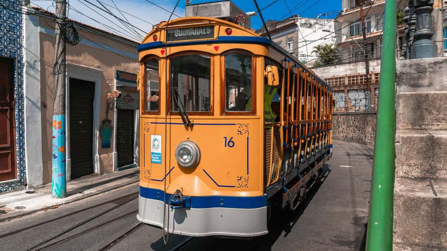 Rio de Janeiro: Lapa and Santa Teresa with Tram Ride - Ruins Park and views toward Sugarloaf