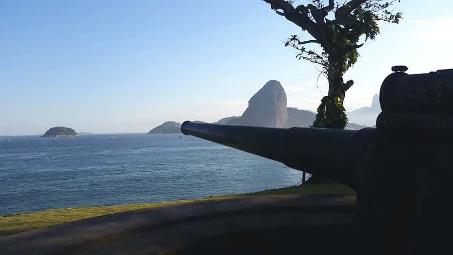 Rio de Janeiro: Niterói Day Trip - Starting in Rio and Crossing to Niterói