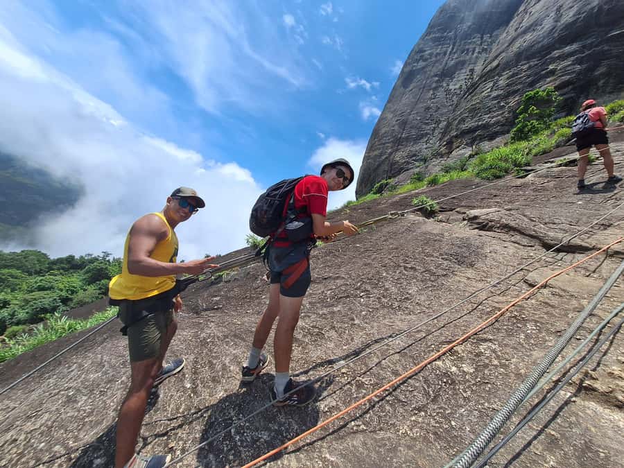 Rio de Janeiro: Pedra da Gávea - guided hike with best views - Who should book this Pedra da Gávea hike